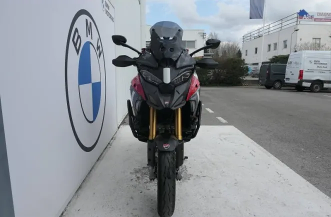 DUCATI V4 Pikes Peak