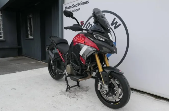 DUCATI V4 Pikes Peak