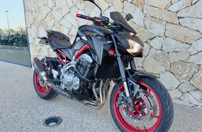 KAWASAKI 900 70kw ABS 2019 en 95cv