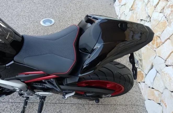 KAWASAKI 900 70kw ABS 2019 en 95cv