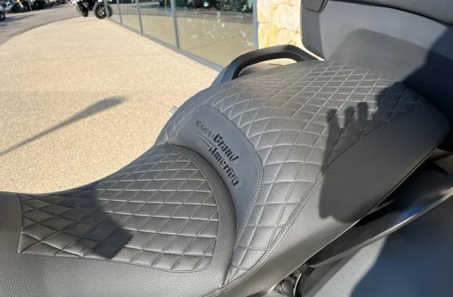 BMW 1600 Grand America