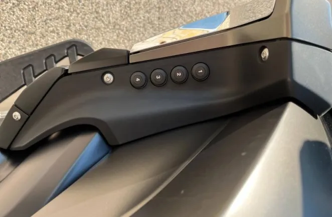 BMW 1600 Grand America