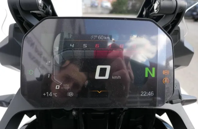 BMW 800 GS Style Triple Black Finition Pro