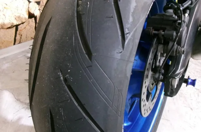 SUZUKI GSX-S 1000 - PNEUS NEUFS - REV. 12K OK