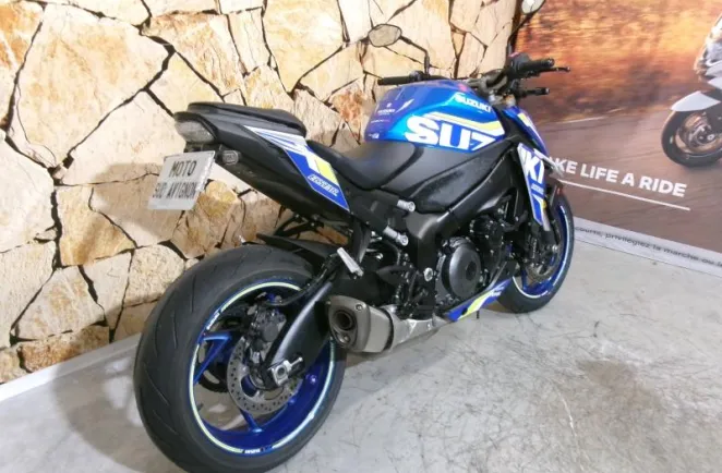 SUZUKI GSX-S 1000 - PNEUS NEUFS - REV. 12K OK