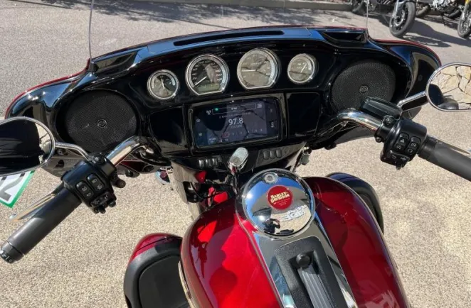 HARLEY-DAVIDSON Electra Glide ultra 1868 Serie Limite 120 eme anniversaire