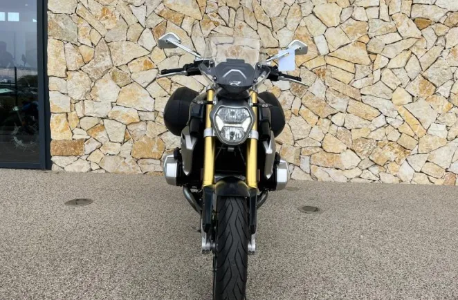 BMW 1250 R full Option 719 + valises