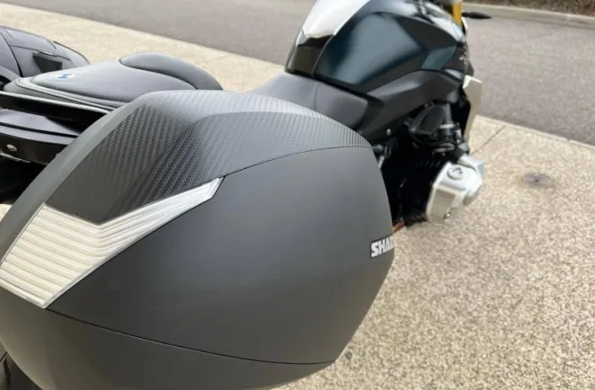 BMW 1250 R full Option 719 + valises