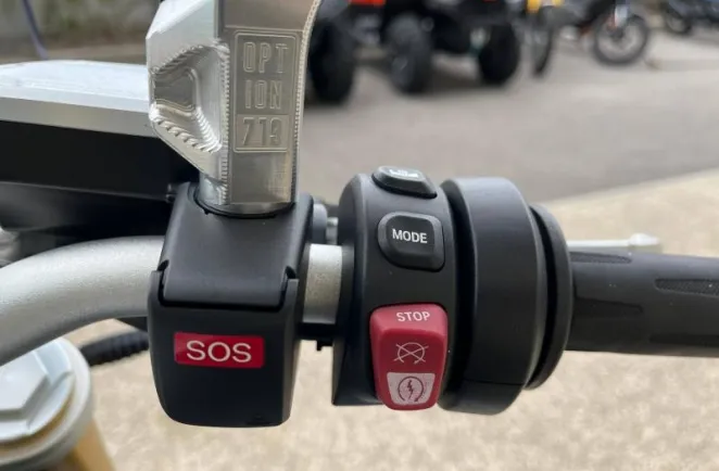 BMW 1250 R full Option 719 + valises