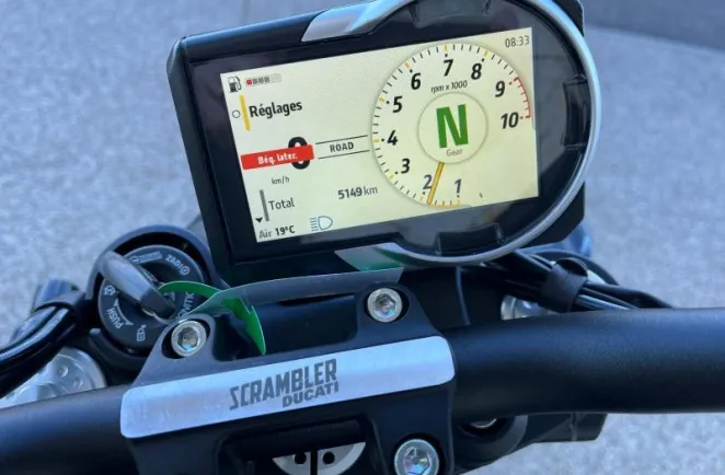 DUCATI Scrambler 800 Full Throttle