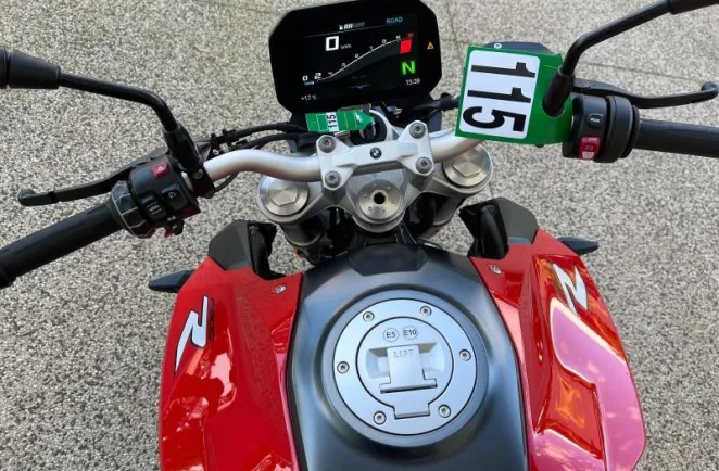 BMW 900 R 105CV SHIFTER PRO