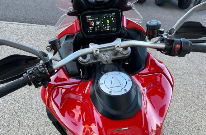 DUCATI V4 Rally 1160 Radar + OPTIONS
