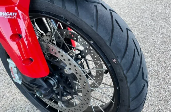 DUCATI V4 Rally 1160 Radar + OPTIONS