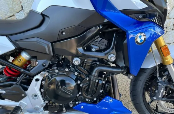 BMW 900 R A2 FULL PACK ET OPTIONS