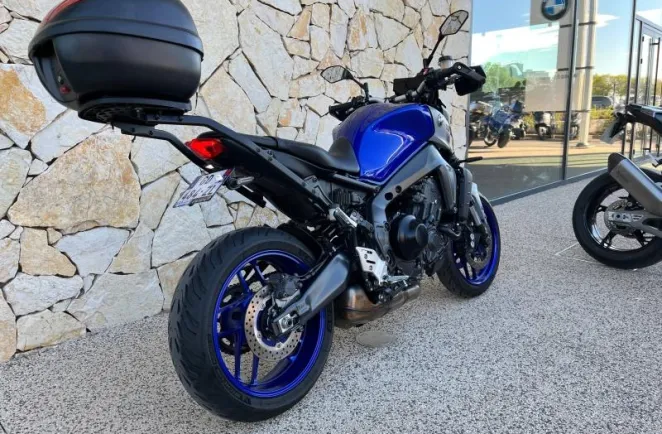 YAMAHA MT-09 900 2022 + OPTIONS