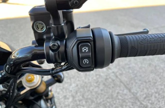INDIAN 1250 101 JEKILL  + OPTIONS