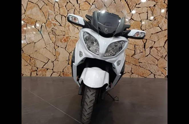SUZUKI Burgman 650 Executive ABS 2018