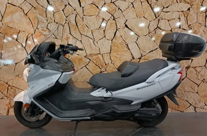 SUZUKI Burgman 650 Executive ABS 2018