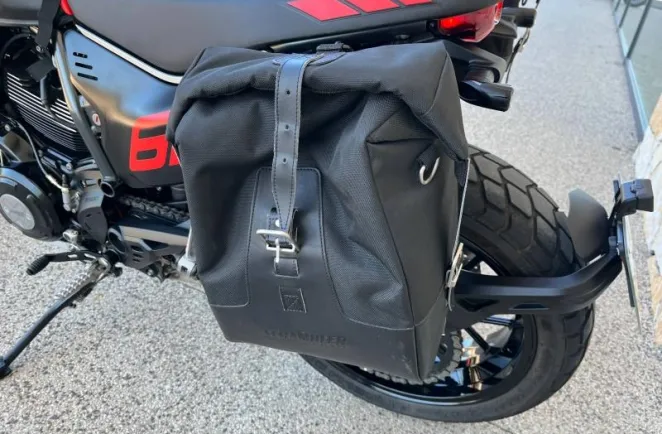 DUCATI 800 Full Throttle