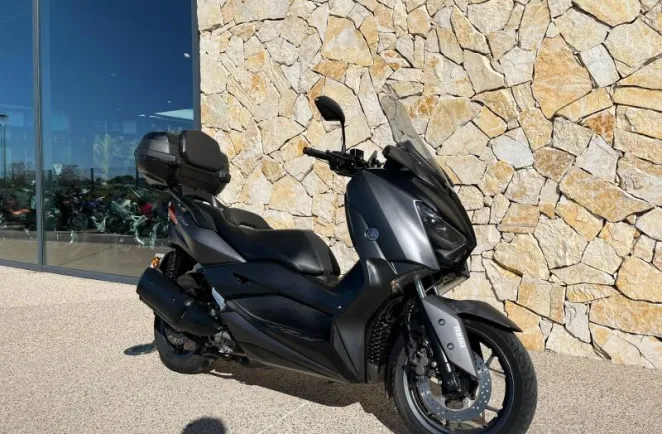 YAMAHA 300 ABS 2021