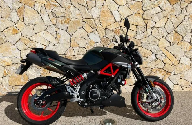 APRILIA 900 ABS