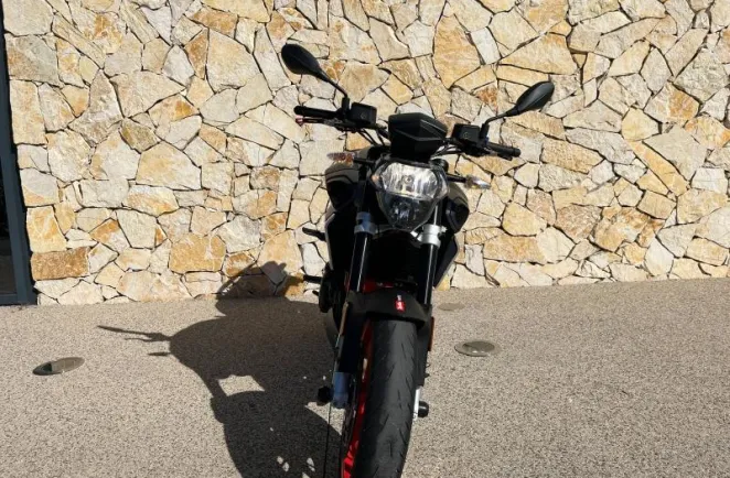 APRILIA 900 ABS