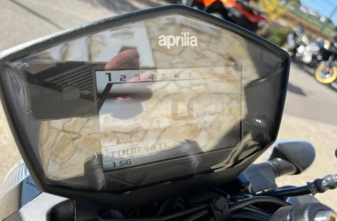 APRILIA 900 ABS
