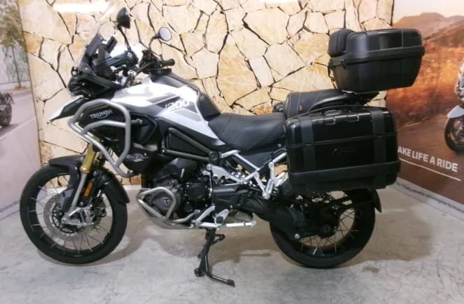 TRIUMPH Tiger 1200 Rally Pro