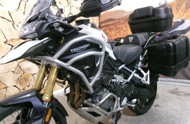 TRIUMPH Tiger 1200 Rally Pro