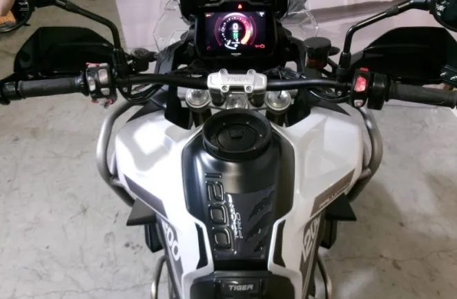 TRIUMPH Tiger 1200 Rally Pro