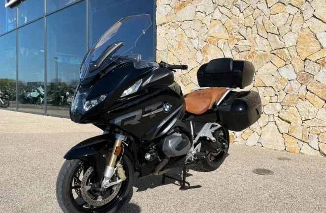 BMW 1250 RT FULL PACK + TOP CASE