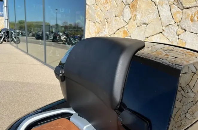 BMW 1250 RT FULL PACK + TOP CASE