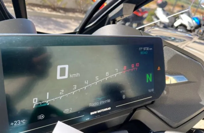 BMW 1250 RT FULL PACK + TOP CASE