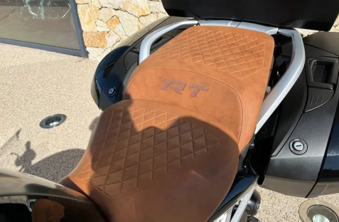 BMW 1250 RT FULL PACK + TOP CASE