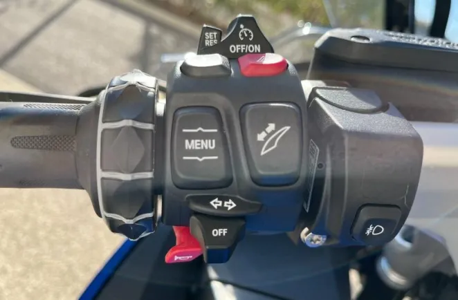 BMW 1250 RT FULL PACK + TOP CASE