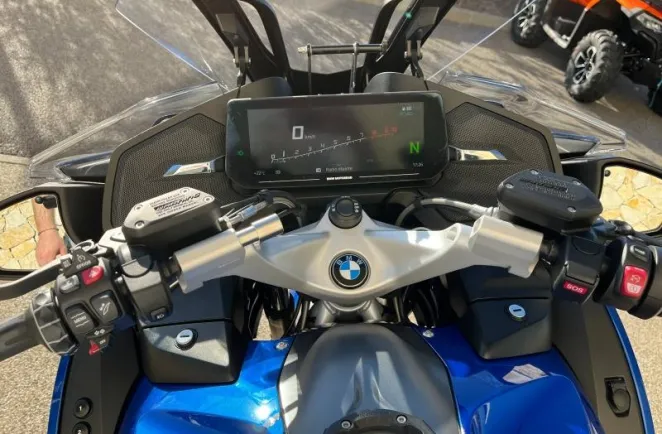 BMW 1250 RT FULL PACK + TOP CASE