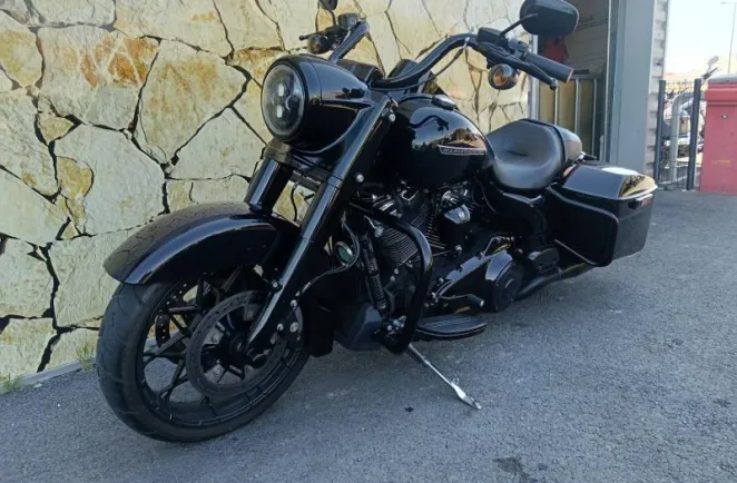 HARLEY-DAVIDSON 1868 Noir 2019