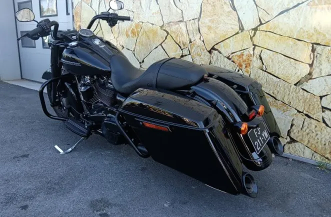 HARLEY-DAVIDSON 1868 Noir 2019