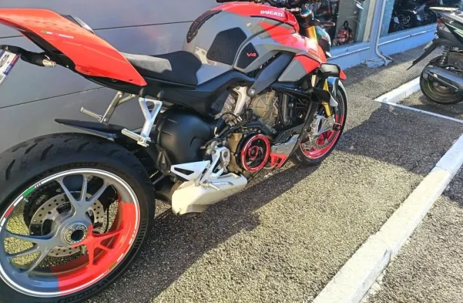 DUCATI 1103 Streetfighter V4 S Euro 5