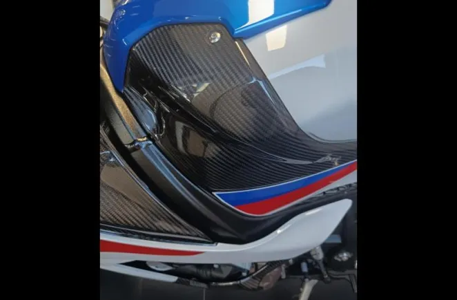 BMW 1000 RR PACK M