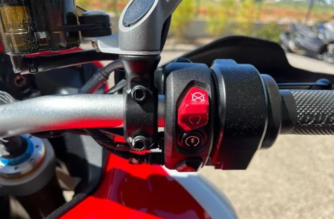 DUCATI V4 Pikes Peak 1160 full valises