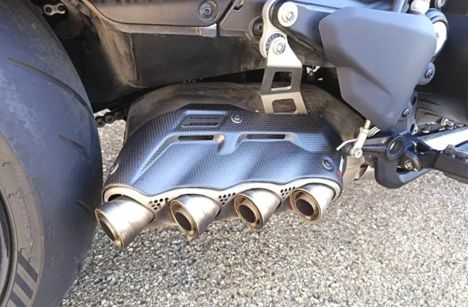 DUCATI Diavel 1158 V4