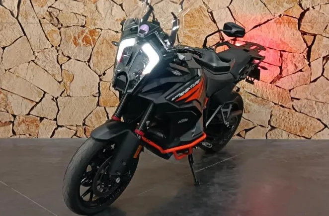 KTM Super Adventure 1290 S 2023