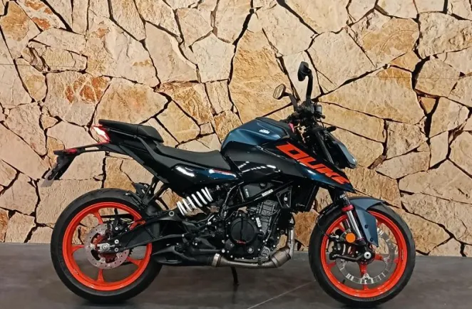 KTM BIKE 125 DUKE