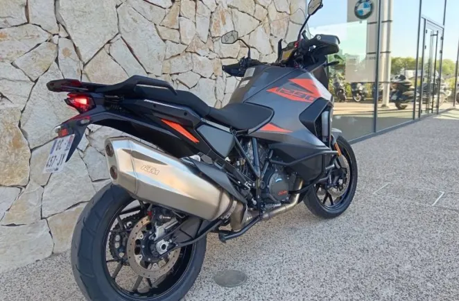 KTM 1290 S modèle 2022 Tech pack
