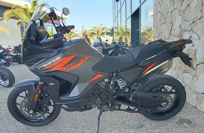 KTM 1290 S modèle 2022 Tech pack