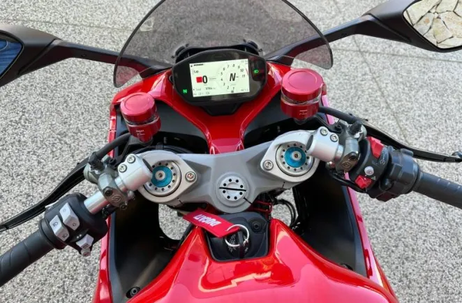 DUCATI 950 S + OPTIONS