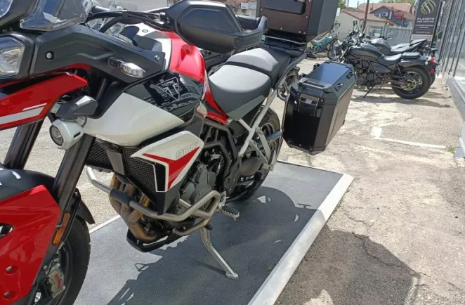 TRIUMPH Tiger 900 GT Aragón Edition modele 2024 4001 kms