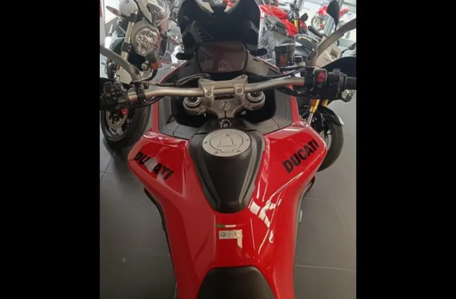 DUCATI V2 890 A2