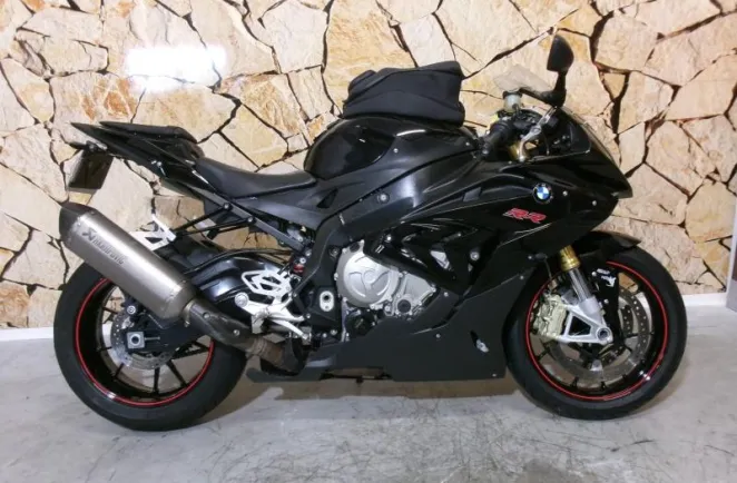 BMW S 1000 RR AKRAPOVIC + SHIFTER PRO + MODES PRO